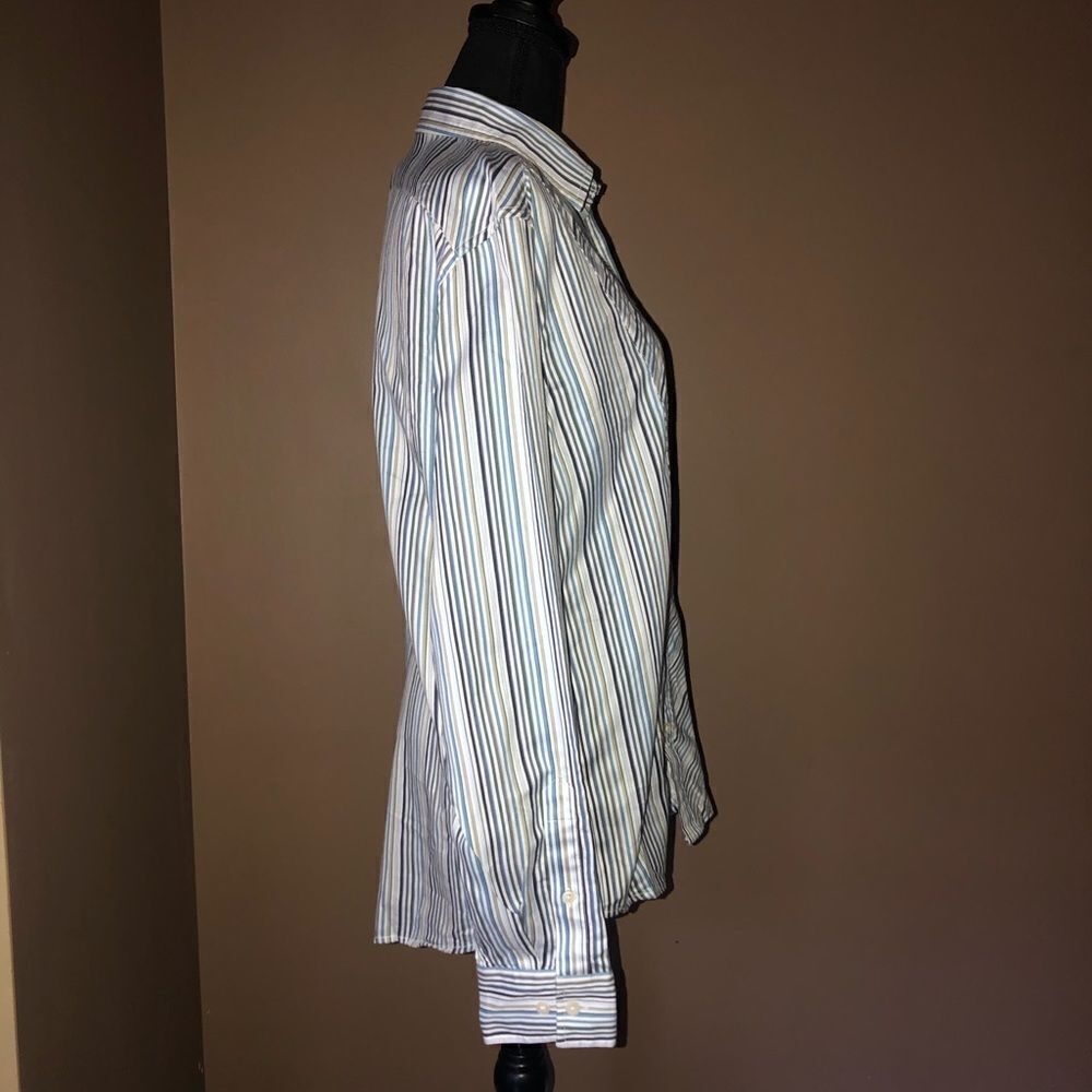 Club Monaco Button Down - Picture 2 of 5